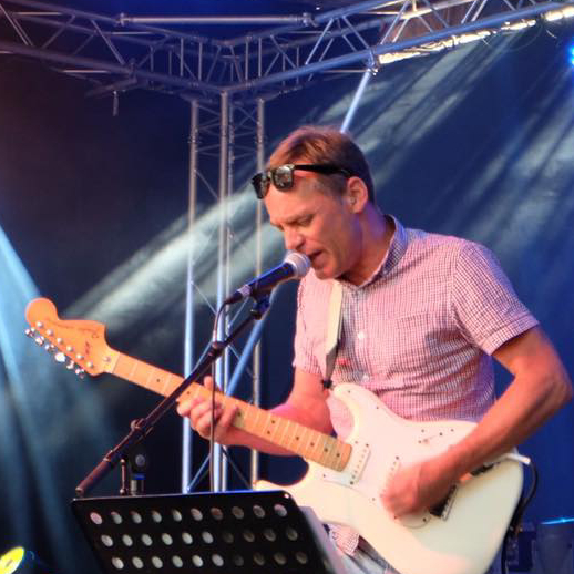 Dover Guitar Teacher